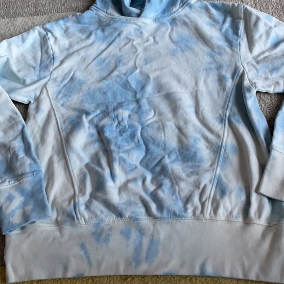Tie Dye Hoodie in Azure
DANNIJO Small - Picture 9 of 11